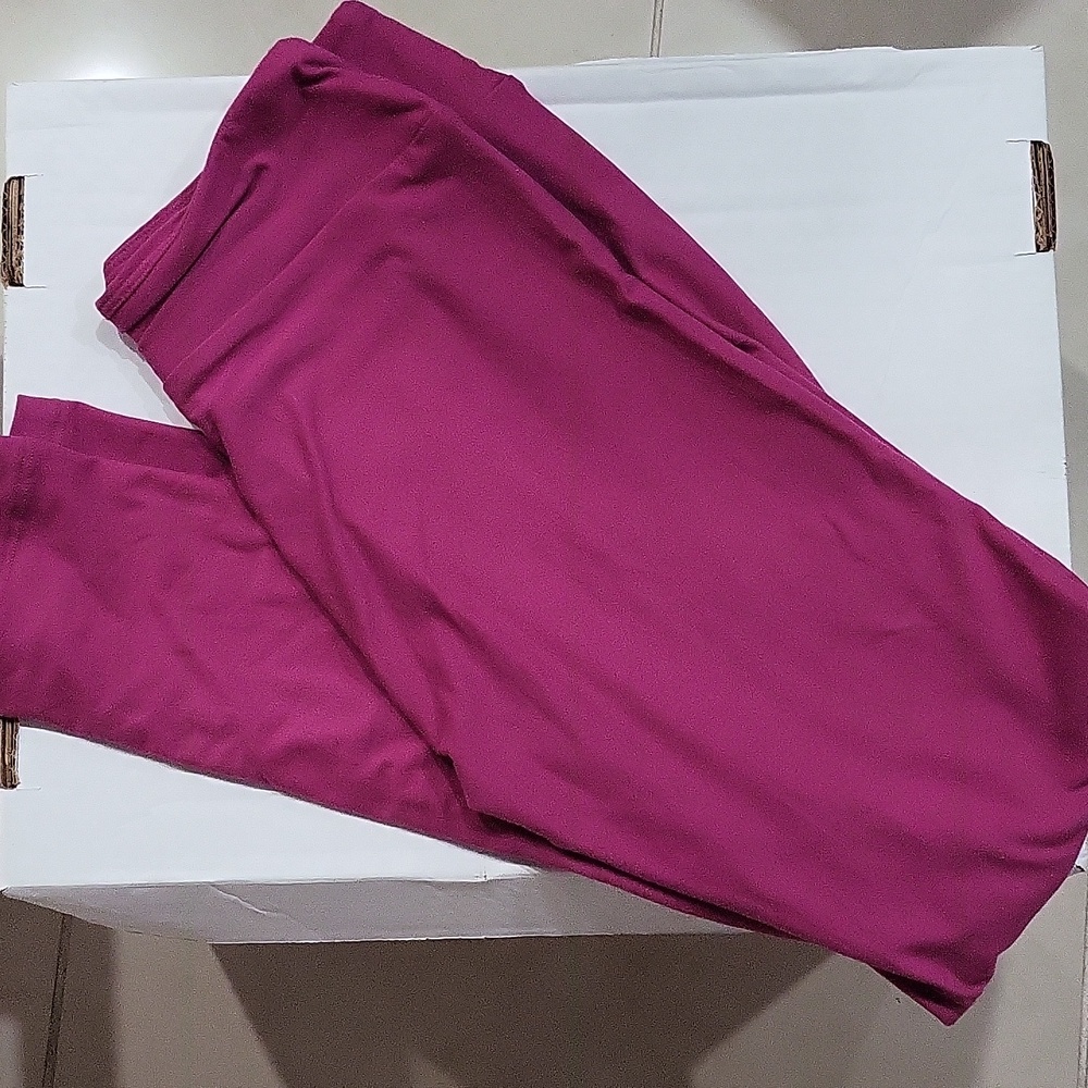 Like New Purple LuLaRoe One Size Leggings